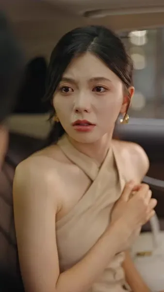 [พากย์เสียง] คุณหนูกลับมาเพื่อเฉิดฉาย