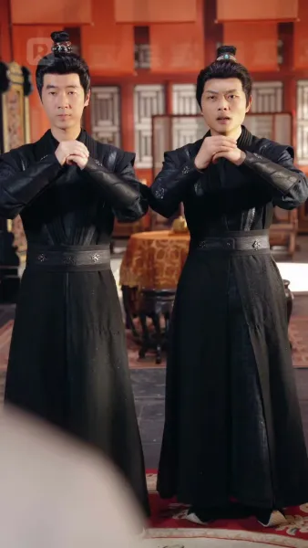 (พากย์) เกิดใหม่ ใต้แสงจันทร์ที่มืดมิด