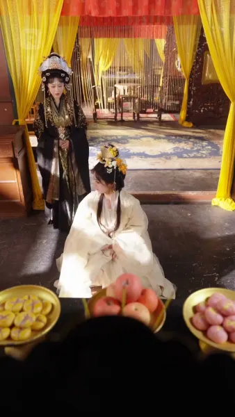 (พากย์) เกิดใหม่ ใต้แสงจันทร์ที่มืดมิด