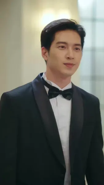 ซินเดอเรลล่ากับทายาทต้องสาป