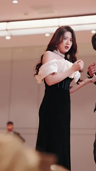 ความรักที่เลือนลาง