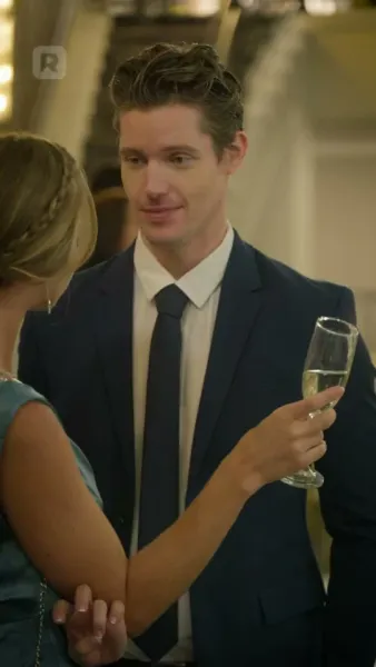 ปริศนารักชีวิตแต่งงานหมื่นล้าน