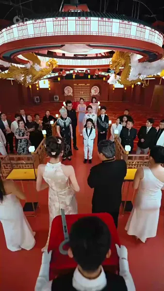 เจ้าชายน้อยลิขิตฟ้า: ยุทธศาสตร์ราชวงศ์ สู่สมรภูมิตระกูล