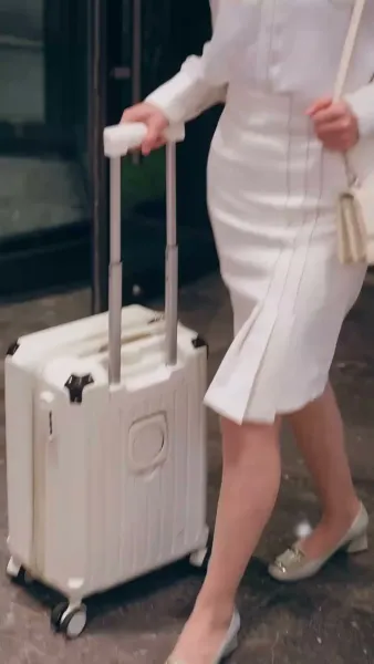 เจ้าสาวแก้ดวง(พากย์ไทย)