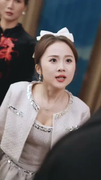 สาวน้อย ใจทรหด