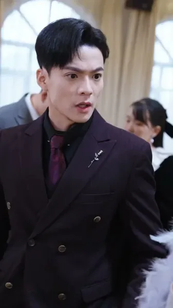 สาวน้อย ใจทรหด