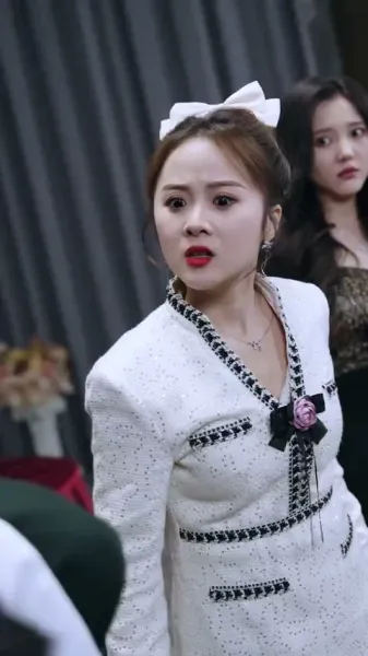 สาวน้อย ใจทรหด