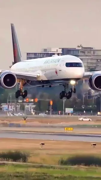 โซ่รักคล้องจันทร์