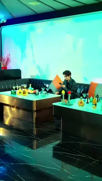 โซ่รักคล้องจันทร์