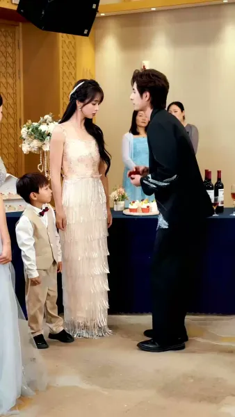 โซ่รักคล้องจันทร์