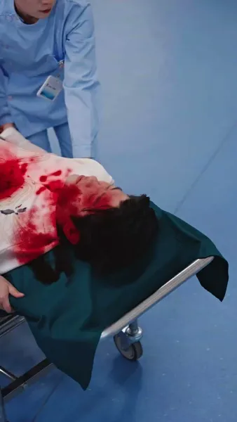 ดอกรักหลงทาง พบจันทร์ส่องใจ