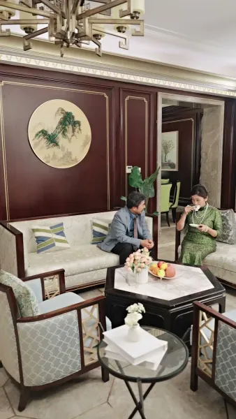 ดอกรักหลงทาง พบจันทร์ส่องใจ