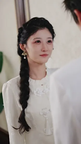 ดอกรักหลงทาง พบจันทร์ส่องใจ