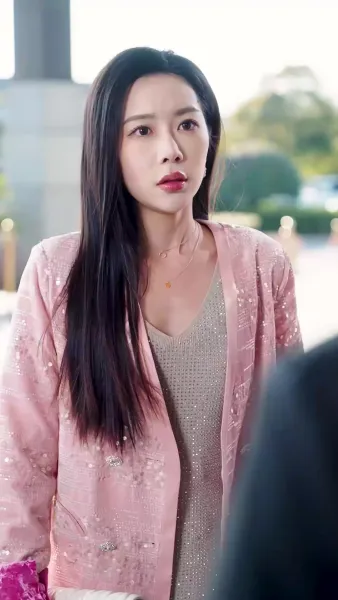 รักร้อนแรง เกินกว่าจะซ่อน