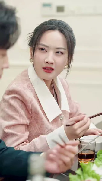 รักร้อนแรง เกินกว่าจะซ่อน