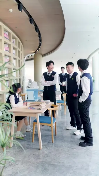 รักร้อนแรง เกินกว่าจะซ่อน