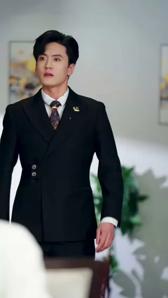 รักร้อนแรง เกินกว่าจะซ่อน