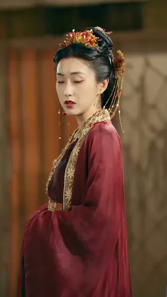 สืบรักพลิกบัลลังก์