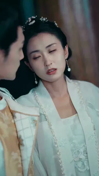 สืบรักพลิกบัลลังก์