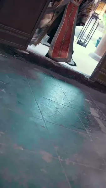 สืบรักพลิกบัลลังก์