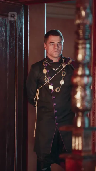 ชะตาผูกพันกับหมาป่าผู้เป็นศัตรู