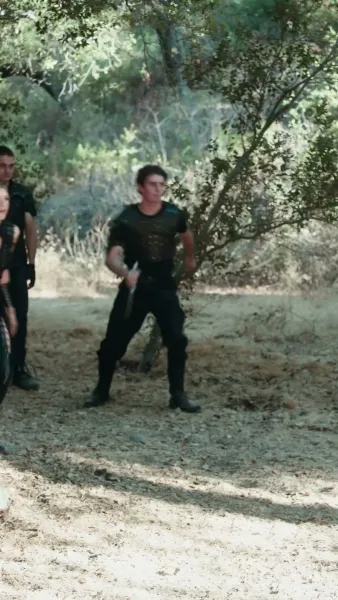 ชะตาผูกพันกับหมาป่าผู้เป็นศัตรู