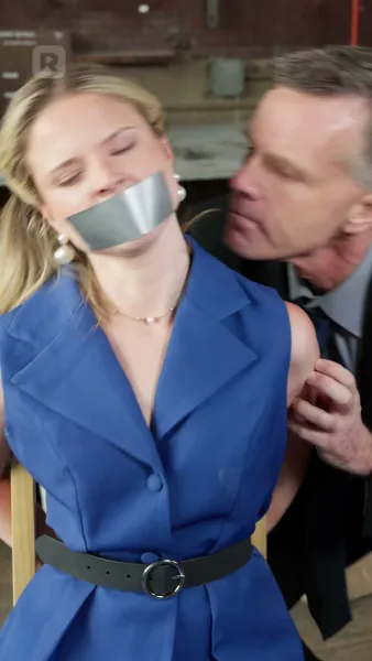 อ้อมกอดเงามายา