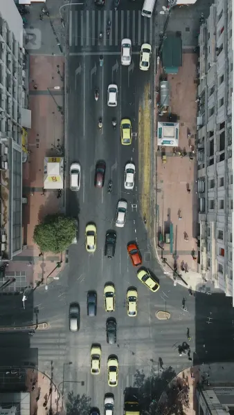 อ้อมกอดเงามายา