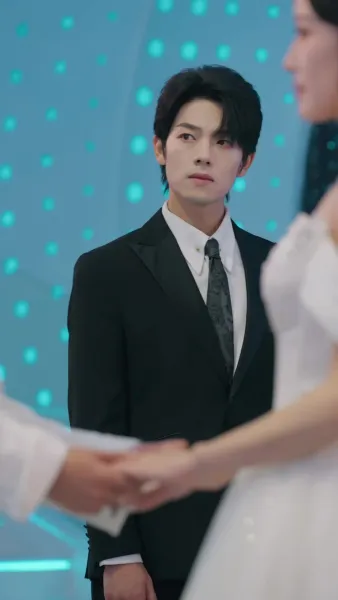 อย่าให้เธอผ่านไป