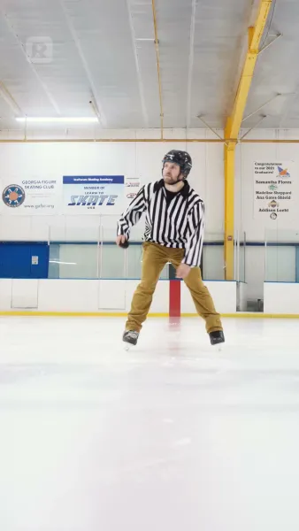 ปริศนารักใต้หมวกกัปตัน