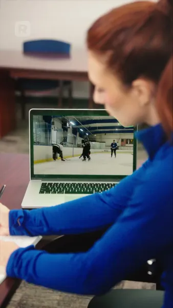 ปริศนารักใต้หมวกกัปตัน