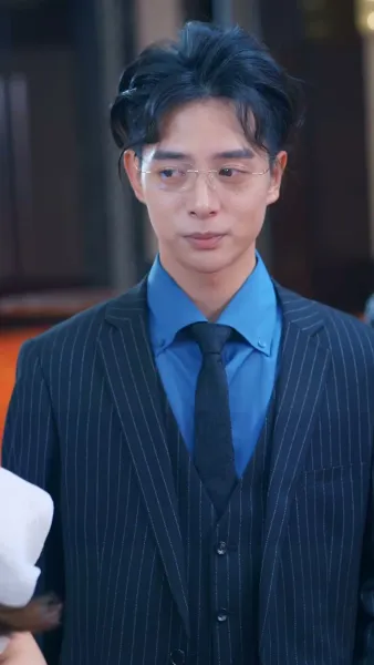 อดีตสามี หลบไป