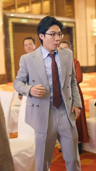 อดีตสามี หลบไป