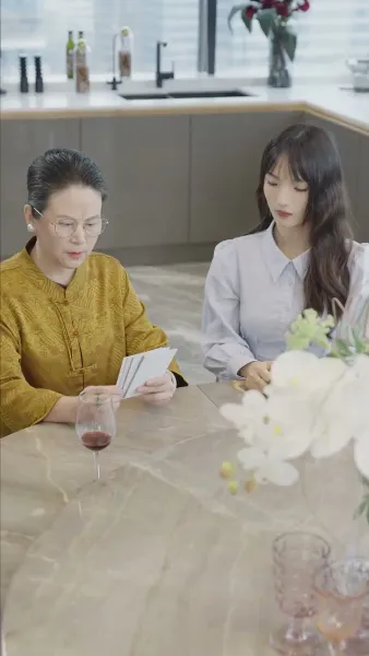 คุณหนูตกอับบังเอิญแต่งเข้าตระกูลเศรษฐี