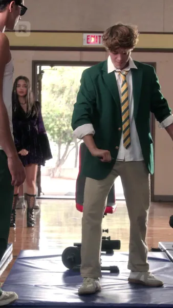 โอมเพี้ยง! คำสาปร้ายจงพ่ายรัก