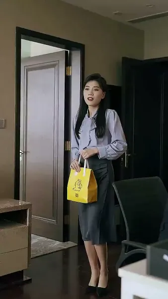 [พากย์ไทย]เจ้าสาวจำเป็นของท่านประธาน