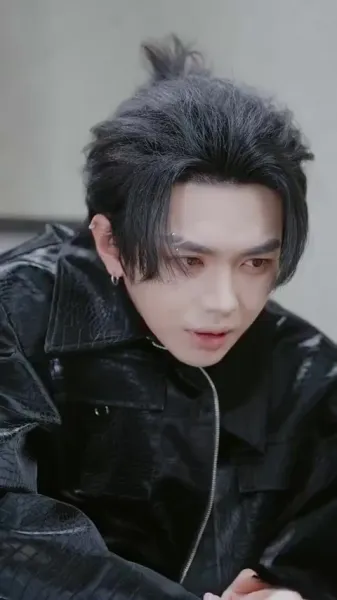 จูบในสายลม