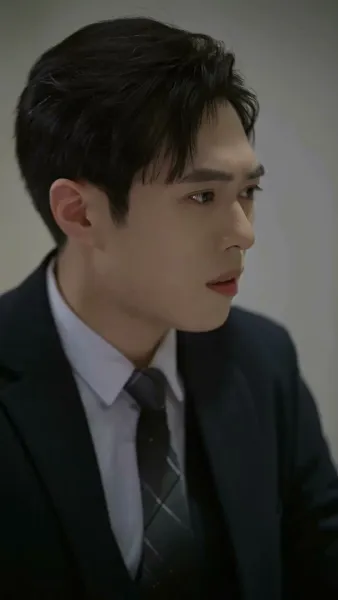 ชะตากรรมรักซ่อนเงา