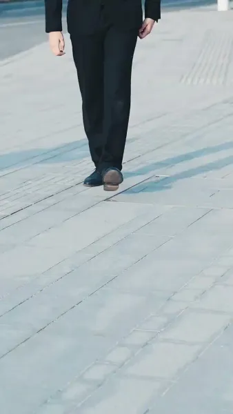 ราชามังกรออกคุก