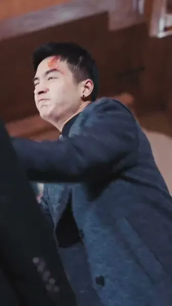 ราชามังกรออกคุก