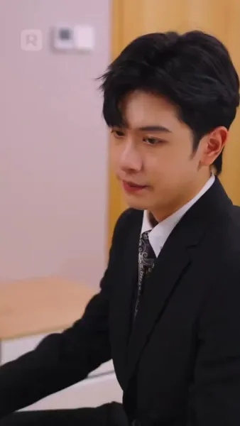 แต่งฟ้าผ่ากับคู่หมั้นตัวจริง