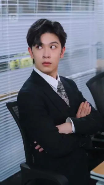 แต่งฟ้าผ่ากับคู่หมั้นตัวจริง