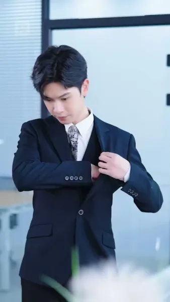 แต่งฟ้าผ่ากับคู่หมั้นตัวจริง