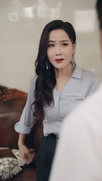 หลงรักแม่บ้านที่บ้าน