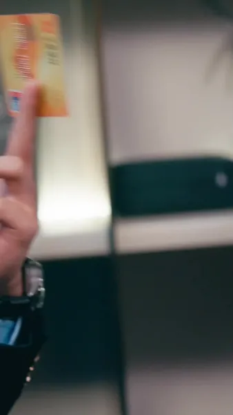 ใจซ่อนรัก