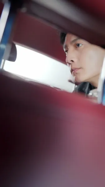 ใจซ่อนรัก