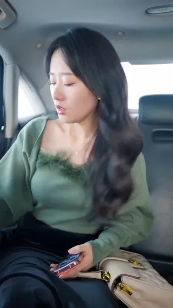 ใจซ่อนรัก