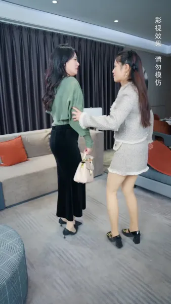 ใจซ่อนรัก