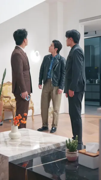 ใจซ่อนรัก