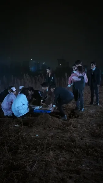 ใจซ่อนรัก